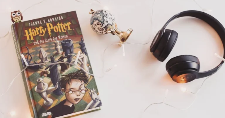 Harry Potter Book and Black Headphones With Trinket